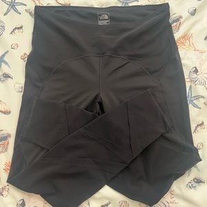 The North Face mesh black leggings size Large